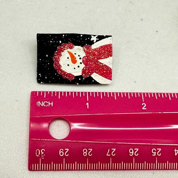Handcrafted Pins Set of 3 Winter Holiday Painted Leather Brooches Showman, Tree - Picture 15 of 15